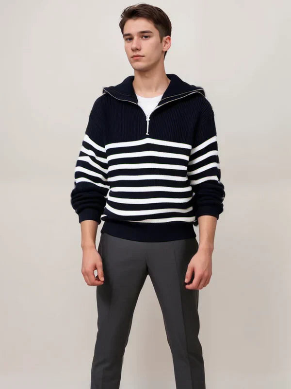 Stribet sweater med lynlås lukning
