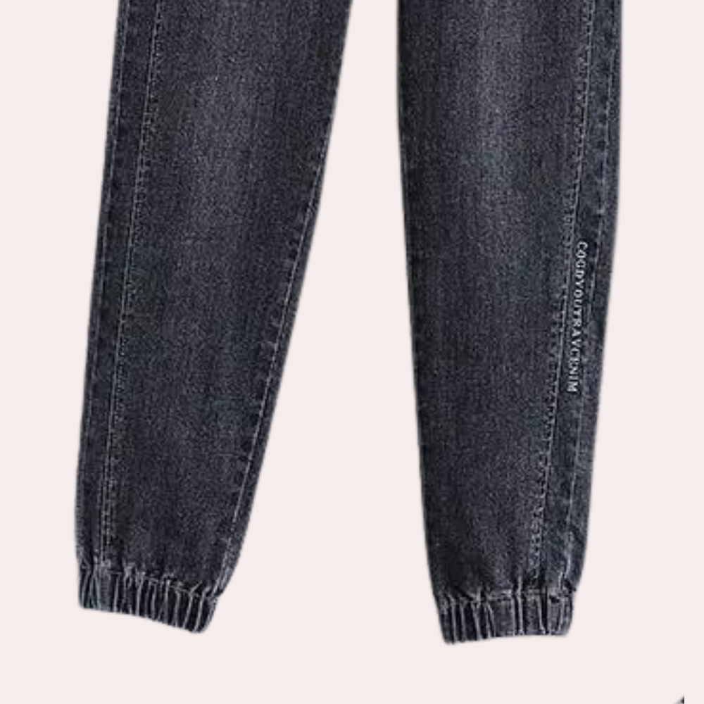 Lucrezia - trendy, relaxed women's jeans with adjustable waistband for a perfect fit