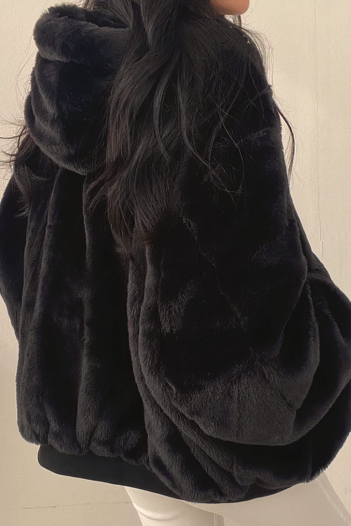 Winter coat with cashmere hood - Vesper