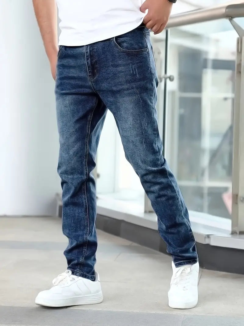 James – jeans i et afslappet, stilrent design