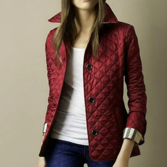 Freya – women's quilted jacket with diamond pattern and button closure