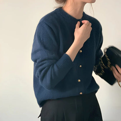 Merla – sweater coat with a round neckline and a relaxed fit