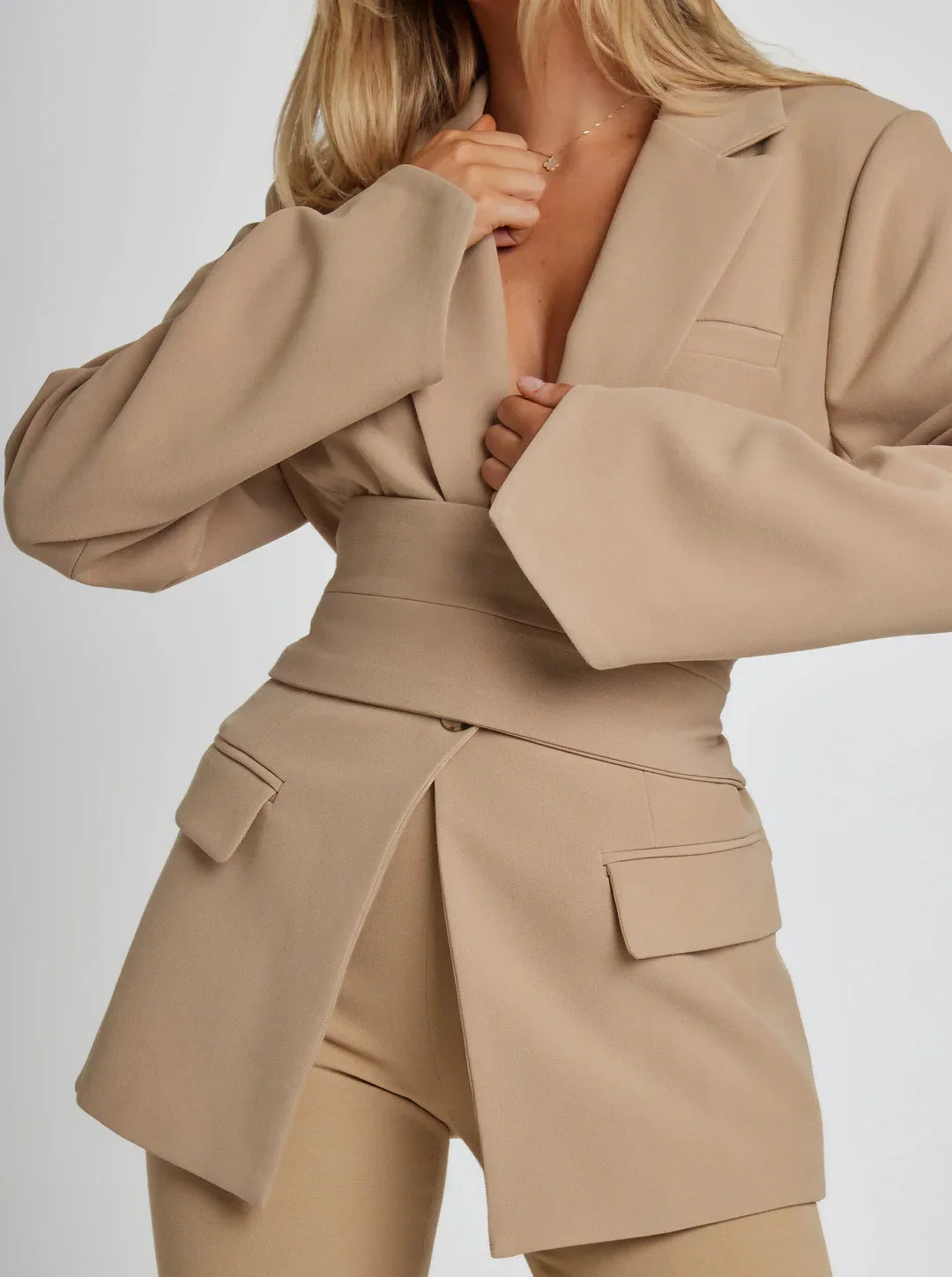 Aina - stylish blazer - casual chic