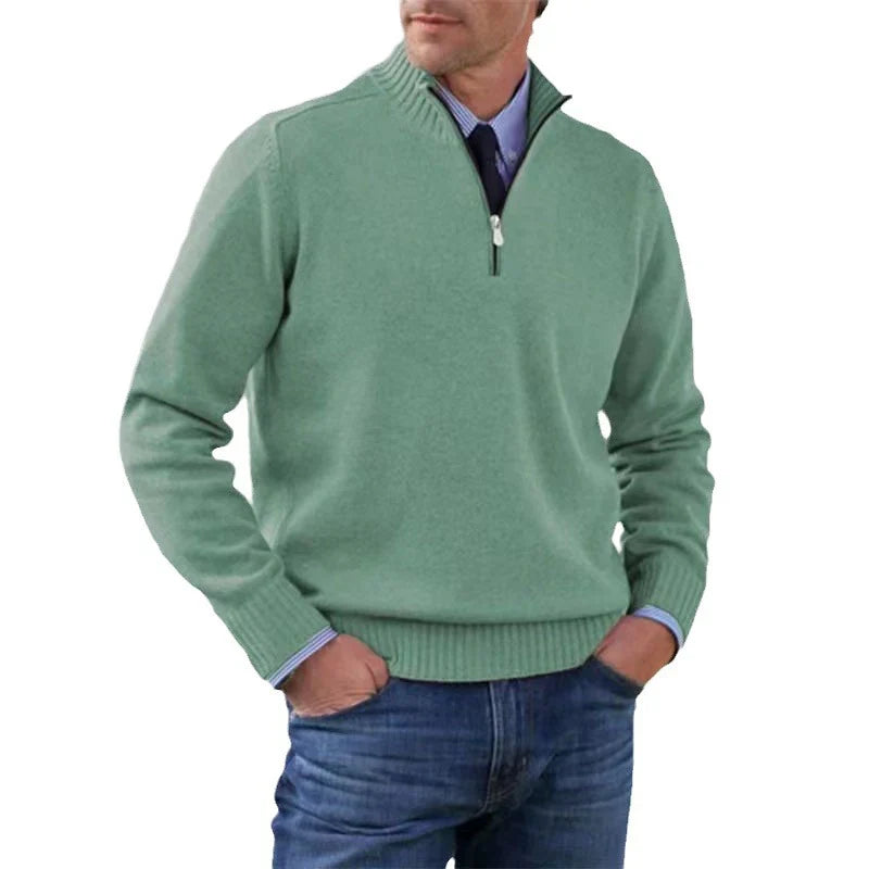 Men's pullover with half zip – cozy and modern