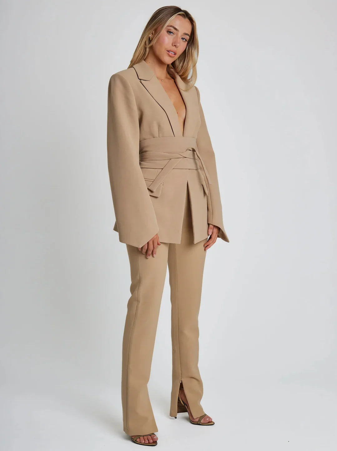 Aina - stylish blazer - casual chic