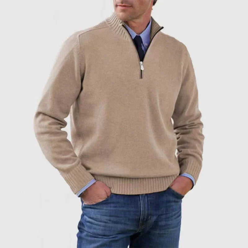 Men's pullover with half zip – cozy and modern