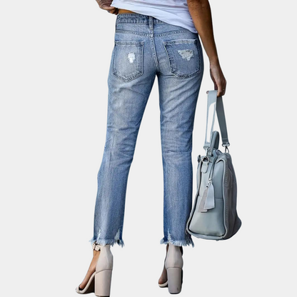 Romilly -trendy damejeans med en cool ødelagt effekt