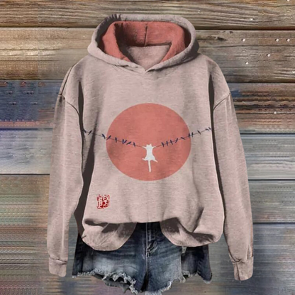 Talia - trendy dametrøje med et livligt dyreprint