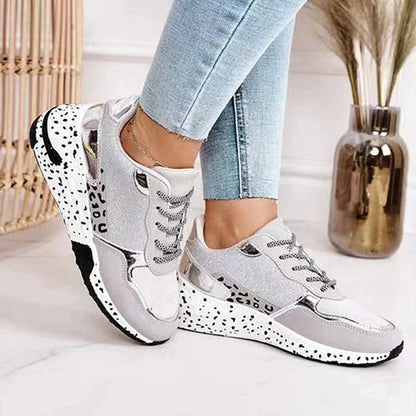 Conie snøresko med leopardprint
