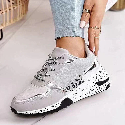 Conie snøresko med leopardprint