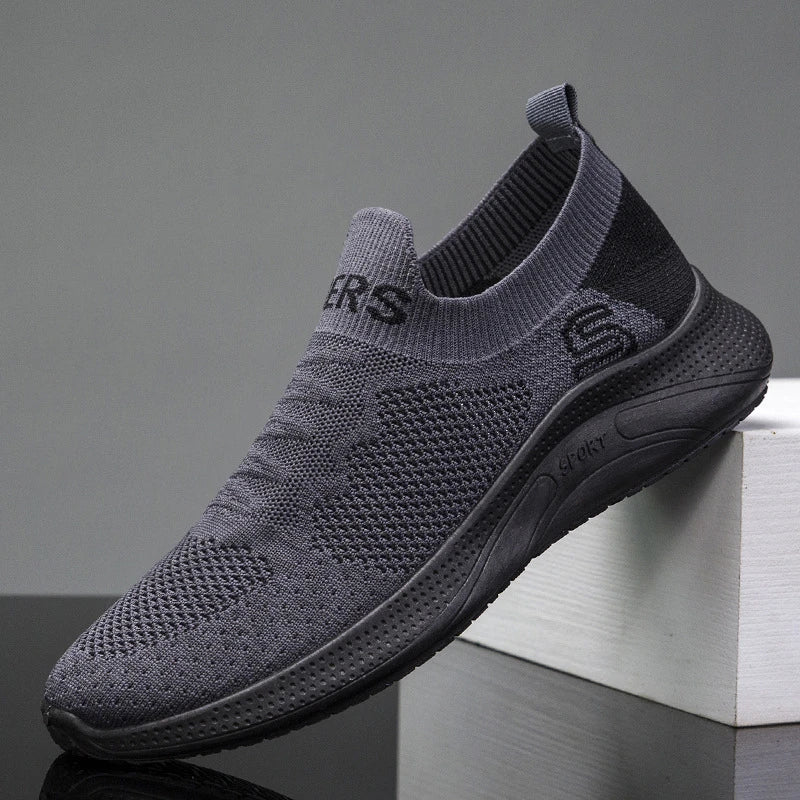 Titan - sneakers til mænd lette og moderne for et sporty look