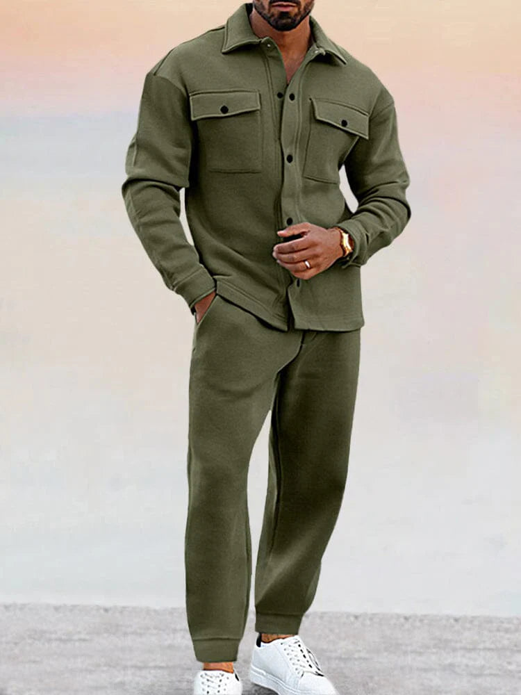 Stylish men's two-piece suit – comfortable and sporty