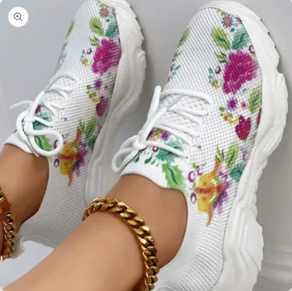 Emma – stilfuld, ergonomisk sneaker, der ånder
