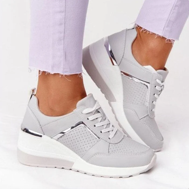 Aniona – damesneakers med pude