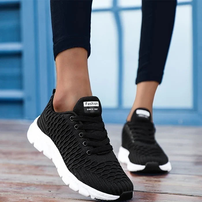Raquel - strikkede sneakers