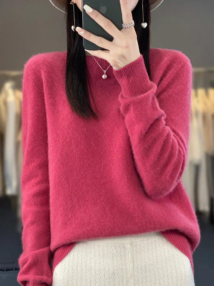 Anette – warm sweater for cold days