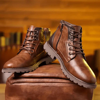 Frank – sturdy leather boots with reliable grip and treaded soles