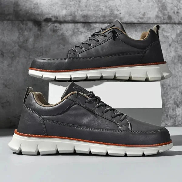 Manfred – classic leather sneakers with comfortable soles