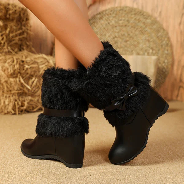 Sieglinde – cozy winter boots with thick soles and bows