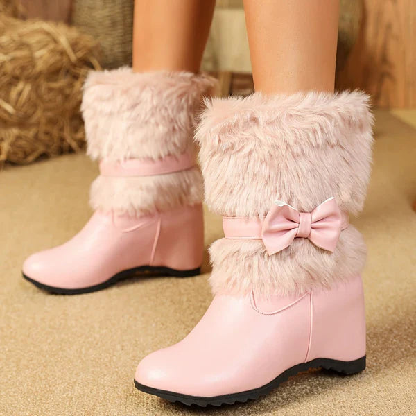 Sieglinde – cozy winter boots with thick soles and bows