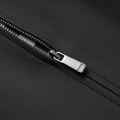 Siegmund – lightweight jacket with side pocket and modern cut