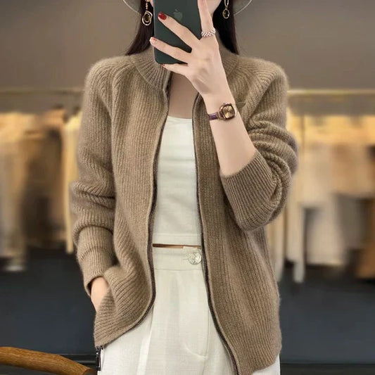 Wien  – elegant wool cardigan with zipper
