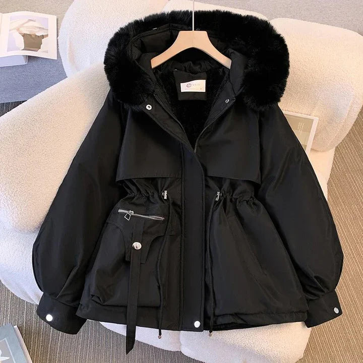 Amity – elegant down winter jacket with faux fur collar